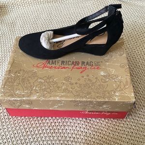 Heel wedges